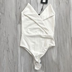 PRETTYLITTLETHING White Tux Detail Bandeau Thong Bodysuit Small 6